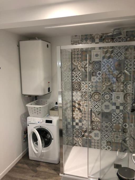 Gite De L'Hotel Castel Couvains  Εξωτερικό φωτογραφία